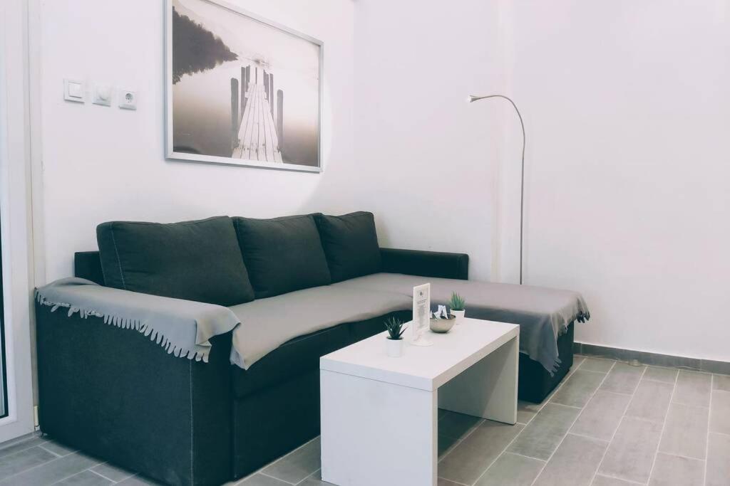 Deluxe Apartment By Prima Lodging Salonicco Esterno foto